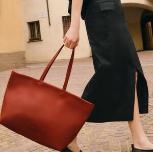 Cuyana Classic Easy Tote